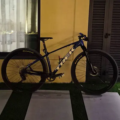 Trek X-caliber 8 ( 2023 )