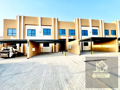 Offer Brandnew Specious Modern Design 3BR Townhouse in Nesma Ready to Move