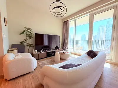Park View | Spacious Unit | Vacant