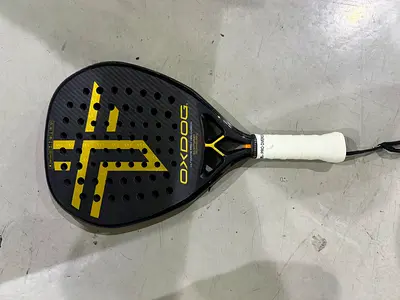 Oxdog Pro+ Classics 2026 Padel Racket – perfect condition