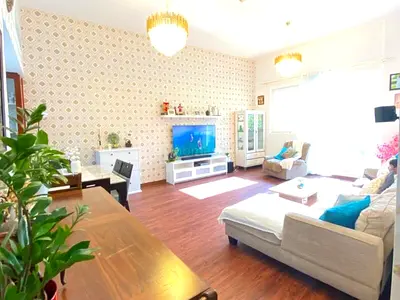 Spacious | Bright Garden-Facing | Larger Kitchen