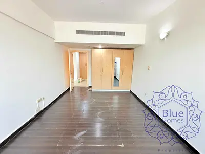 Near burjuman metro 1BR with 1month free (1parking)