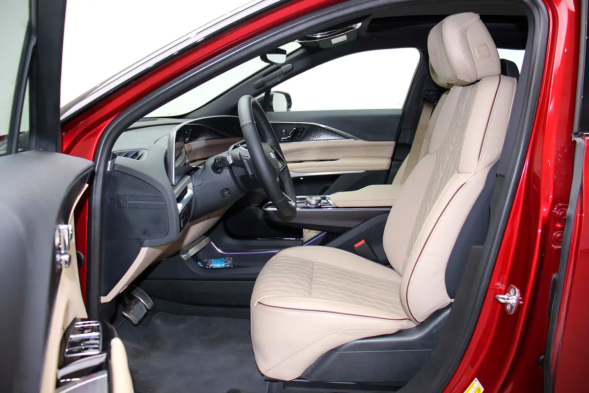 Cadillac Lyriq 2025