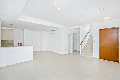 SINGLE ROW | NEAR POOL AND PARK | BEST DEAL