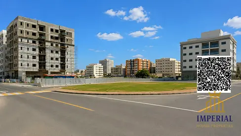 ارض سكني تجاريه زاويه شارعين  (G+8) تملك حر في الجرف الصناعيه 3