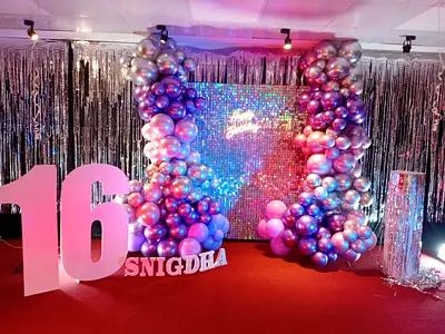 Event organizer