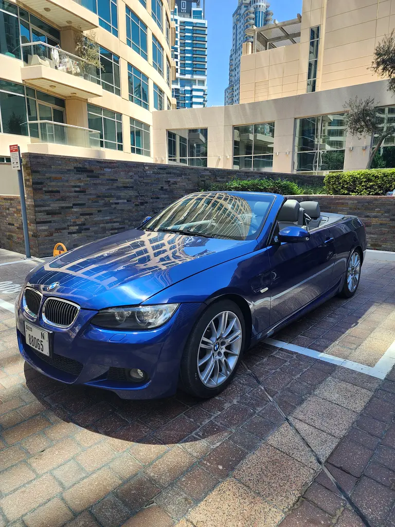 BMW 3-Series 2008 — photo 1 of 12