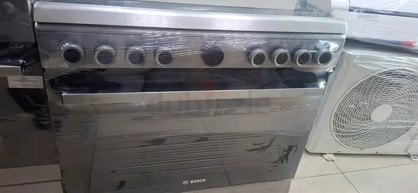 Bosch stainless steel freestanding gas cooker with oven - used