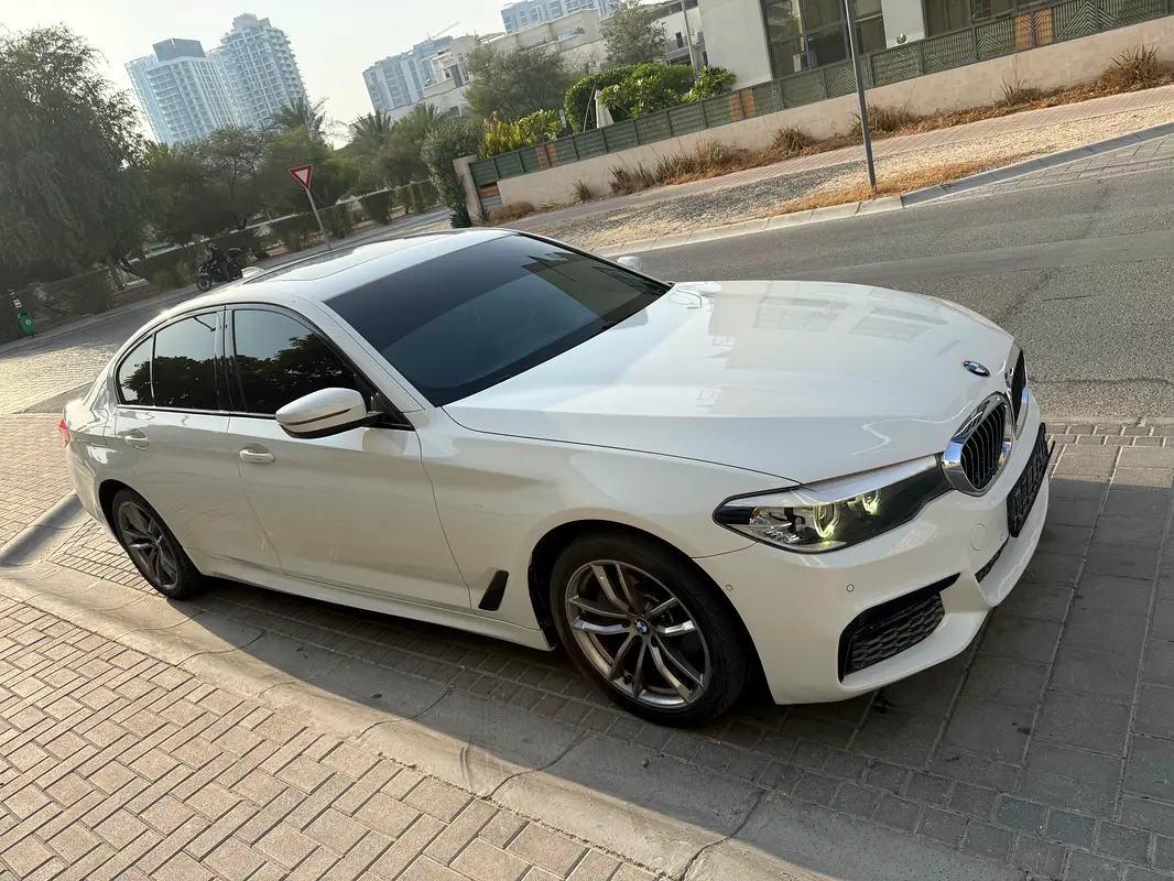 BMW 5-Series 2020 — photo 1 of 18