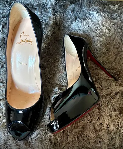 Orginal Louboutin Black Patent Red Sole High Heels - Uk 6