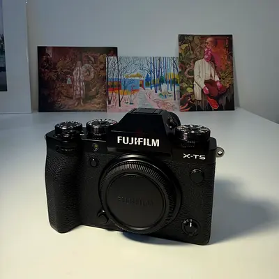 Fujifilm X-T5 (black)