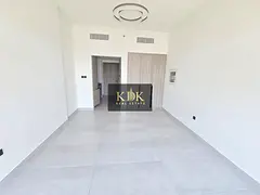 Luxury Studio | Fitted Kitchen| Ready to move