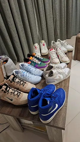 Collection of 8 pairs of mens and unisex sneakers - various styles (Official Nike).