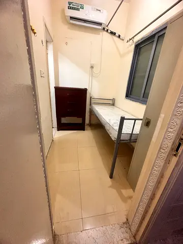 MAID ROOM WITH ATTACHED BATHROOM OPPOSITE CITY CENTER