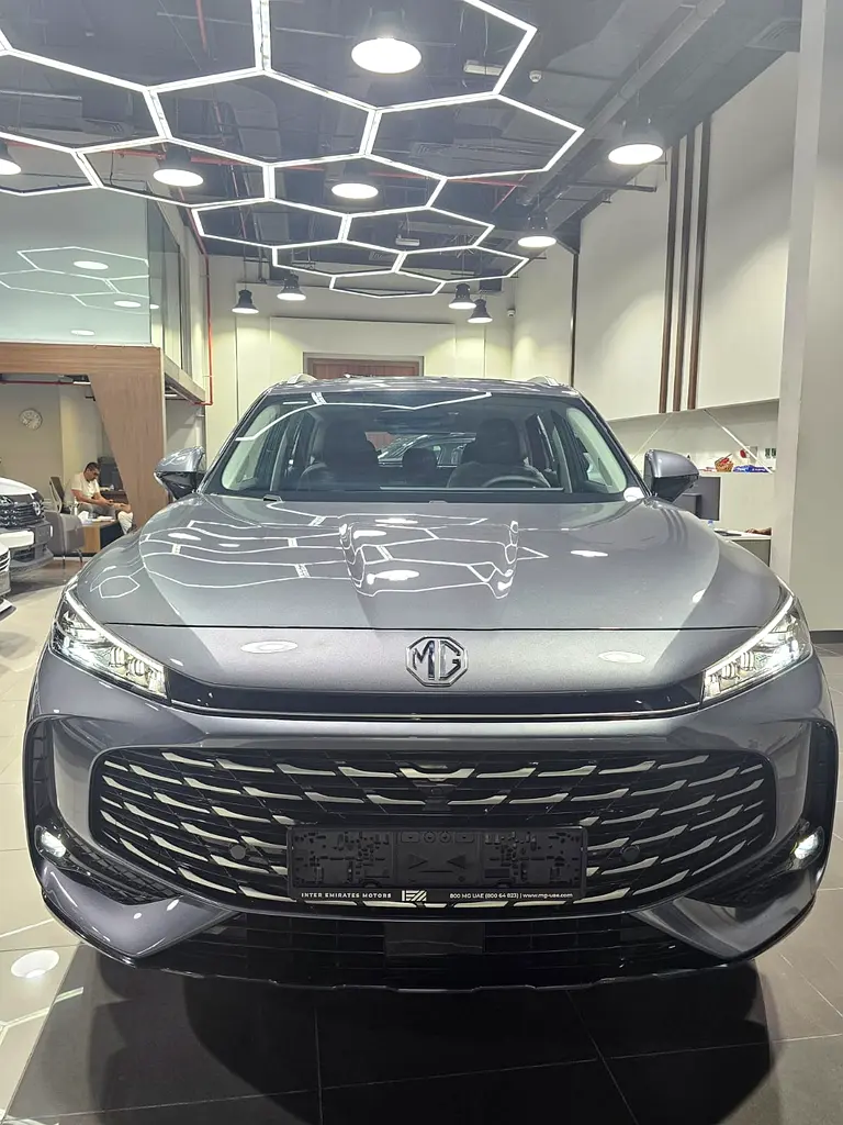 MG HS 2026 — photo 1 of 16