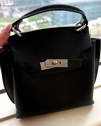 Manara mini aura bag