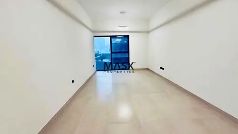 1 Month Free | Spacious Living | 6 Cheques