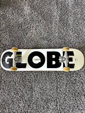 Globe skate complete skateboard - ready to ride