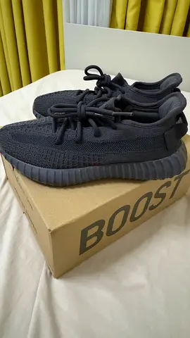 Adidas Yeezy Boost 350 V2 Cinder Black Size US 5, euro 37 1/3, UK 4 1/2 ( women size )