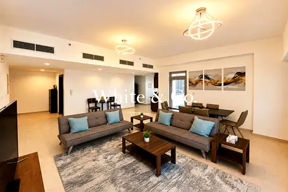 Vacant | High Floor | Immaculate