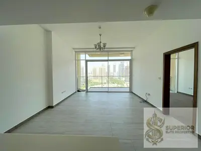 Prime Location | Fitted Kitchen | Well Maintained Apartment