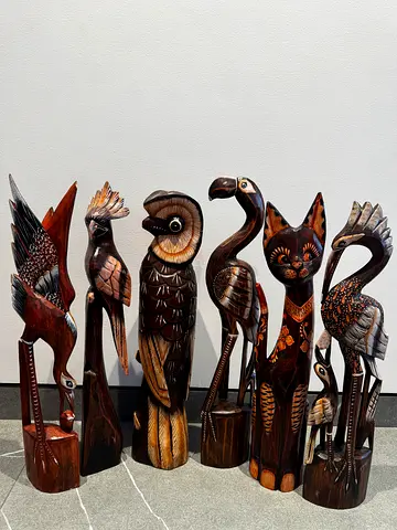 HOME DECORATION WOODEN FIGURES