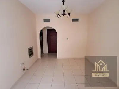 BRAND NEW BUILDING GORGIOUS APPARTMENT FOR FAMILY // WITH 2 WASHROOM // NEAT AND CLEAN // WITH PARKING // ONE MONTH FREE // JUST IN 38K