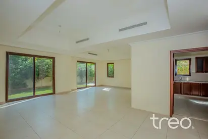 Type 6 | Internally Located | Next to Park