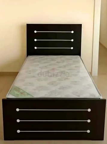 Single wooden bed frame with mattress - dark finish