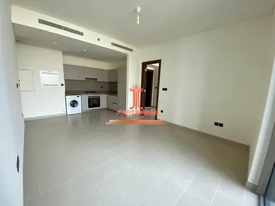 Great Layout | Pool View | Vacant Soon | Bright