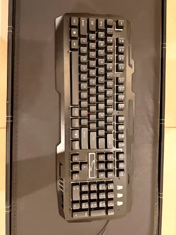 Used Gaming Keyboard — Full-size, Wired, LED Accent