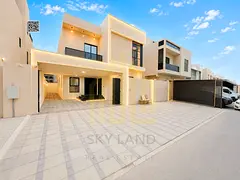 Luxury villa, prime location, freehold ownership, negotiable