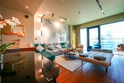 Upgraded | High Floor | Fully Furnished | Vacant