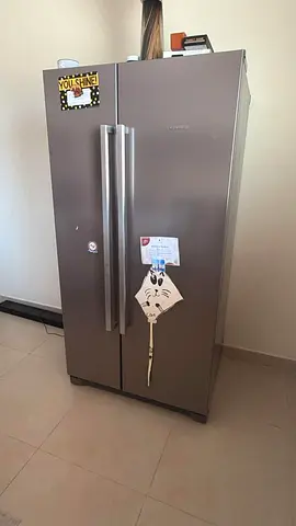 Bosch American Side By Side Refrigerator excellent condition