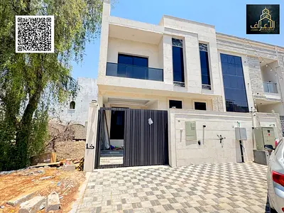 فرصه لإيجار تاون هاوس بعجمان/الزاهية-٥  غرف ماستر .