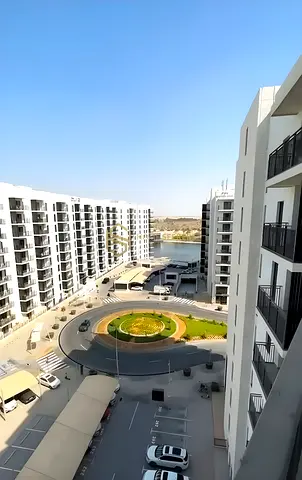 Stunning Waterfront | Furnished | Vacant on Transfer