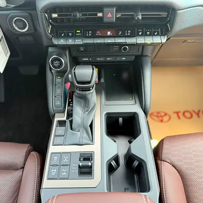 Toyota Prado Adventure, миниатюра 8