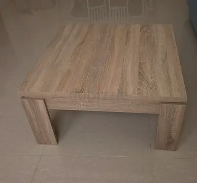 Low wooden coffee table - oak finish, sturdy and compact