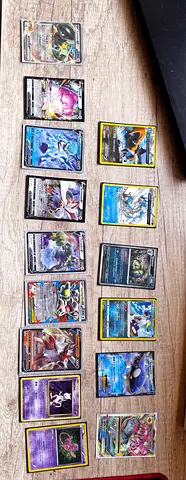 15 rare Pokémon cards