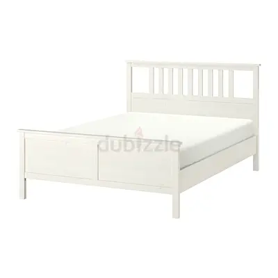 Hemnes bed, mattress and bed slats