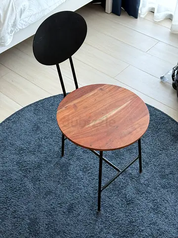 Elio Study Chair