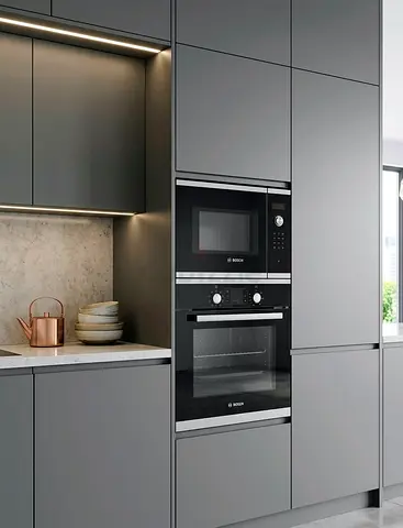 Bosch Series 4 Built-In Oven  Microwave Set 60cm – Same Like New