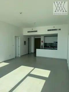 SPACIOUS SIZE | VACANT ON TRANSFER | NEXT TO PARK