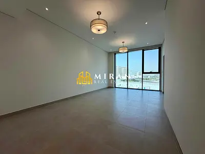 Brand New - Just Handed Over - Modern Kitchen with Dishwasher