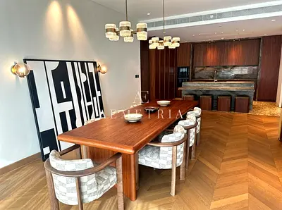 Luxury Apartment | Prime Downtown Location