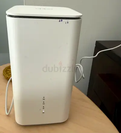 Oppo 5G CPE T1a Router - (Unused)