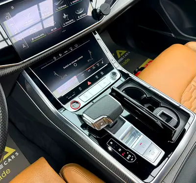 2022 AUDI RS Q8 照片 16