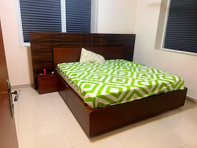Queen size wooden platform bed with headboard and storage - good condition, new mattress free