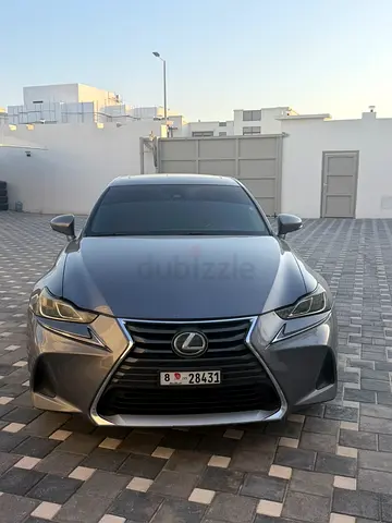 Lexus IS 350 2017 GCC Specs - F-Sport Features - Pristine Condition