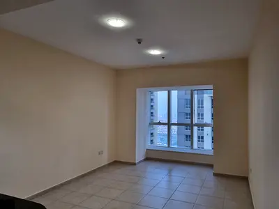 High Floor|Well Maintained| Very Bright
